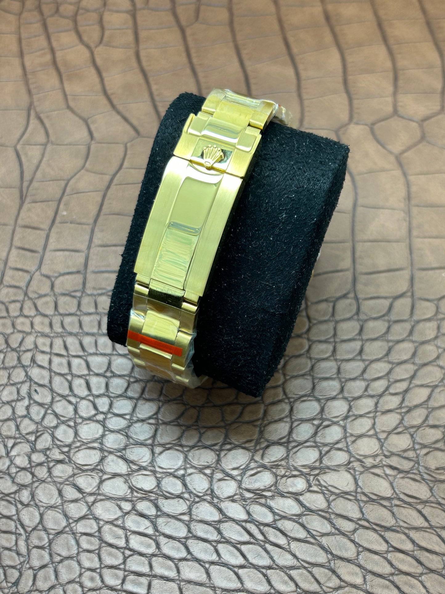 Sub oro