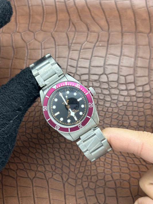 Tudor bb