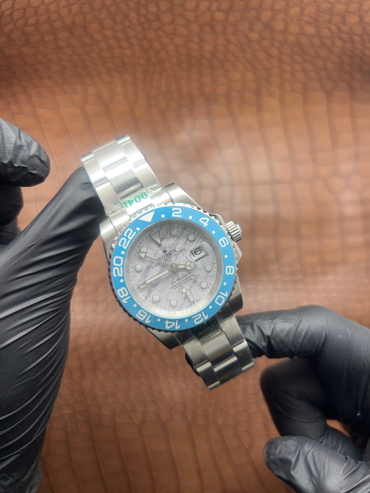 GMT